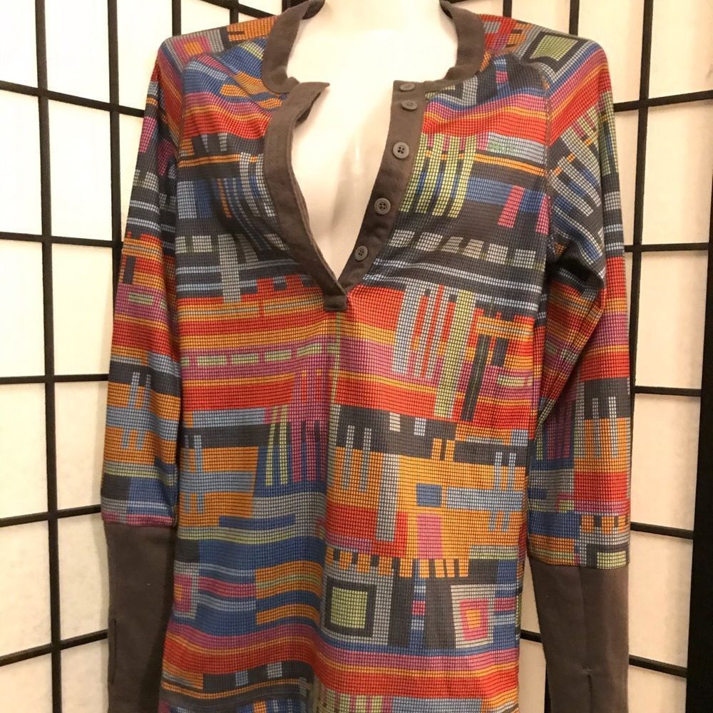 COPY - COPY - Dakine Geometric-Print Multi Color Shirt - Medium